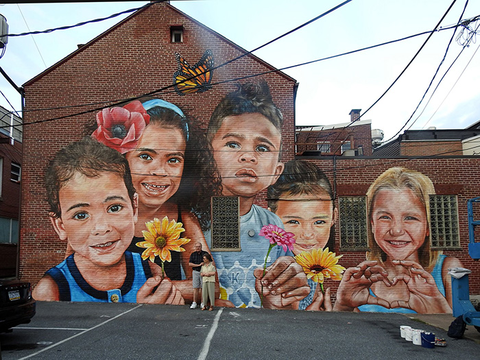 The Mural Of The Story Jewish Women Street Artists Hadassah Magazine